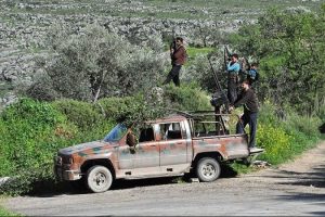 Suriyeli muhalifler silah yardımı bekliyor