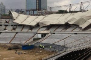 Tarihi İn&ouml;n&uuml; Stadı yıkılıyor!