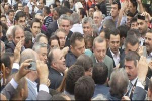 Başbakan'dan vatandaşı şaşırtan hareket