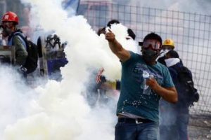 Ak Parti'li vekil : 'Defolun Gezi'den'