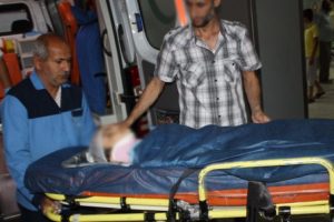 Otomobilin &ccedil;arptığı &ccedil;ocuk ağır yaralandı
