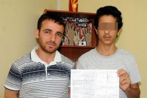 &Ouml;ğretmenden &ouml;ğrenciye 'Allah ıslah etsin' yazısı