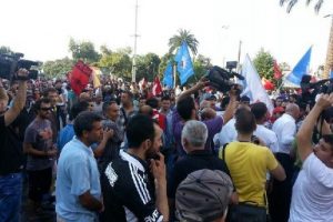 İzmir'de 'Gezi Parkı' eylemleri s&uuml;r&uuml;yor
