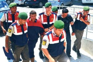 Evli &ccedil;oban yasak ilişki kurbanı oldu