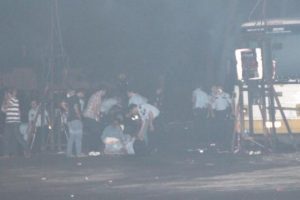 Otob&uuml;ste biber gazı bombası patladı
