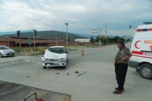 Kırmız ışık ihlali kazası