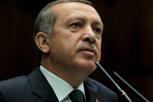 'Siz de meydanlara &ccedil;ıkmalısınız'