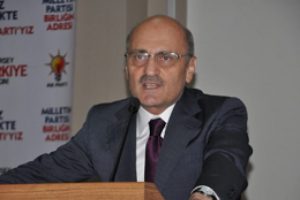 Bakan Bayraktar riskli b&ouml;lgeleri a&ccedil;ıkladı