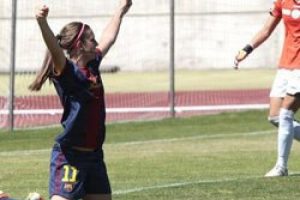 Dişi Messi Alexia defansın aklını aldı