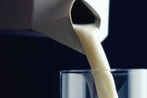D&uuml;zenli s&uuml;t t&uuml;ketimi tansiyonu dengeliyor