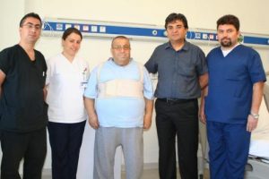 128 kiloluk hastaya by-pass ameliyatı