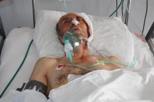 &Ouml;l&uuml; taklidi yaparak ayıdan kurtuldu