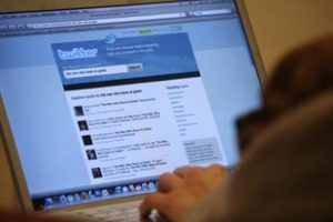 İki bakanlık 'Twitter'a el atıyor...