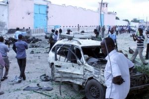 Somali'de BM merkezine saldırı