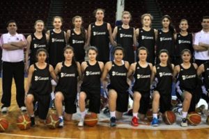 Yıldız Kızlar Hırvatistan'a gitti