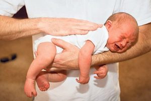 Bebeğin kusması nasıl azaltılır