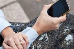 Cep telefonuyla bunu sakın yapmayın!