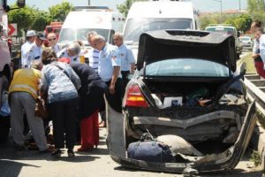 Bursa'da AK Parti eski milletvekili &ouml;l&uuml;mden d&ouml;nd&uuml;