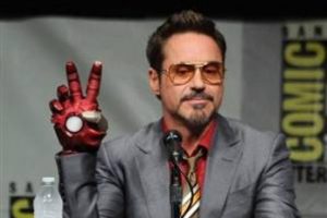 'Iron Man' iki yeni b&ouml;l&uuml;m i&ccedil;in anlaştı