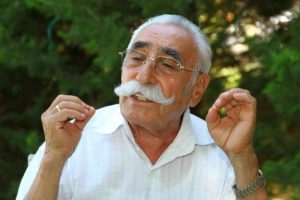 Seyit Derviş Tur'dan "Oyuna gelmeyin" &ccedil;ağrısı