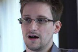 Snowden'ın ilticası bilmeceye d&ouml;n&uuml;şt&uuml;