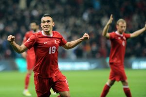 Mevl&uuml;t'ten Beşiktaş a&ccedil;ıklaması