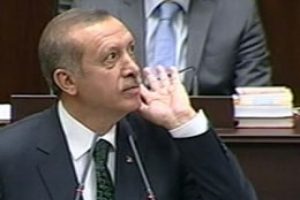 Erdoğan'ın anlamadığı tezah&uuml;rat