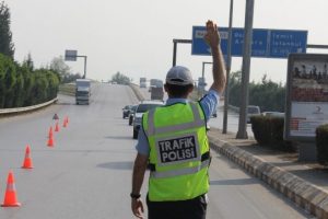 Alkoll&uuml; ara&ccedil; kullanan s&uuml;r&uuml;c&uuml; sayısı azaldı