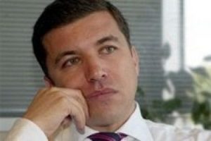 K&uuml;&ccedil;&uuml;kkaya resmen Akşam'dan ayrıldı