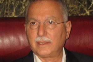 "Fazla silah fazla &ouml;l&uuml;md&uuml;r"