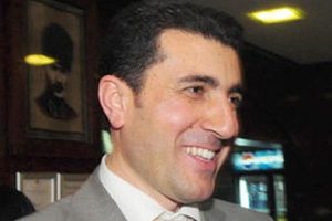 Savcı Şanal'dan Dursun &Ccedil;i&ccedil;ek'e tazminat davası