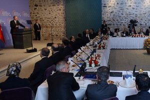 Başbakan Erdoğan Akil İnsanlar Heyeti ile biraraya geldi