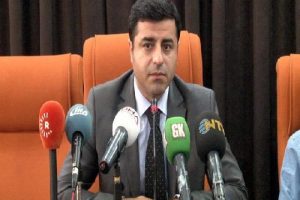 "&Ccedil;&ouml;z&uuml;mde ikinci aşama demokratik siyasetin &ouml;n&uuml;n&uuml;n a&ccedil;ılmasıdır"