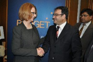 Avustralya Başbakanı Gıllard siyaseti bıraktı