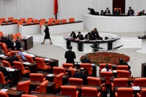 AK Parti'den Gezi Parkı olayları i&ccedil;in araştırma &ouml;nergesi