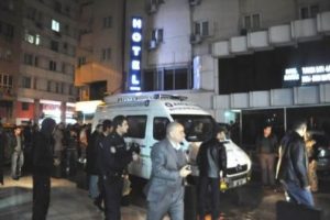 Otel odasında &ouml;l&uuml; bulundu