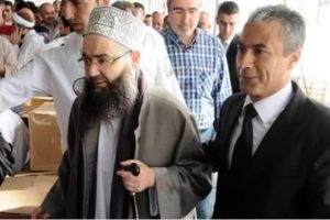 C&uuml;bbeli Ahmet Hoca ile hakim arasında ilgin&ccedil; diyalog