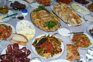 Ramazan'da daha uzun s&uuml;reli tokluk i&ccedil;in bunları yapın