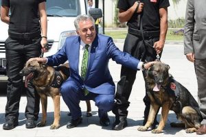 G&uuml;mr&uuml;k Kapılarını 7 "s&uuml;per burun" daha