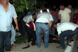 Kızını ziyaretten d&ouml;nerken kazada &ouml;ld&uuml;