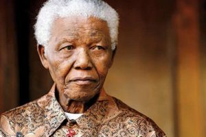 Nelson Mandela'nın sağlık durumu nasıl?