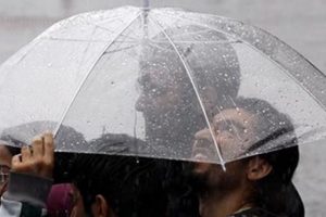 Meteorolji'den kuvvetli yağış ve fırtına uyarısı