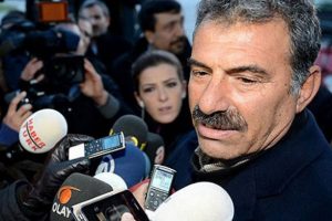 "&Ouml;calan'ın yerinin değiştirilmesini istiyoruz"