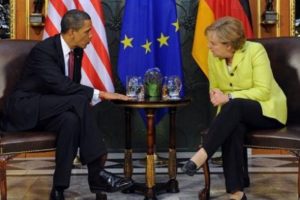 Merkel dinleme skandalını Obama'ya soracak