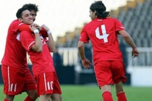 Milliler Fransa karşısına &ccedil;ıkıyor!