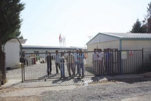 İş&ccedil;ilerden maaş eylemi