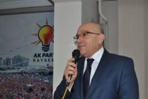 Sahte &uuml;ye yazan AKP'li başkana hapis