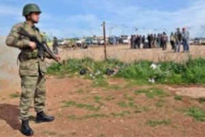 Sınırda ka&ccedil;ak&ccedil;ılarla &ccedil;atışma