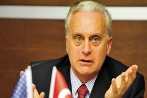 Ricciardone'den demokrasi vurgusu