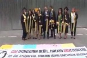 İletişim Fak&uuml;ltesi'nde Taksim protestosu